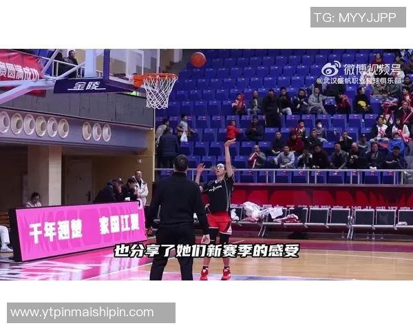 武汉篮球队加速转型探索新战术引发热议与期待