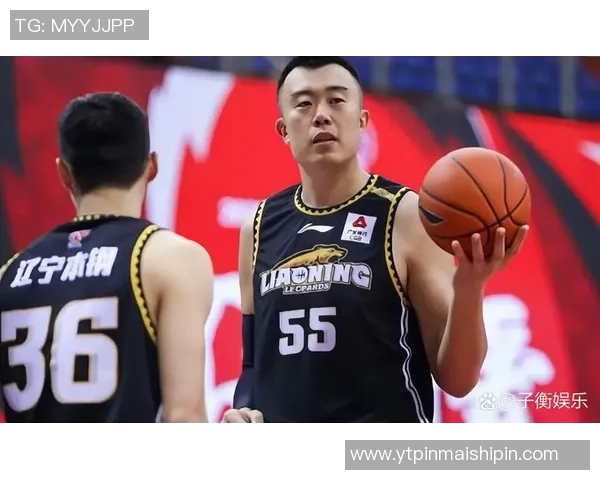 韩德君的篮球传奇之路：从青涩少年到CBA巨星的成长历程与荣耀时刻